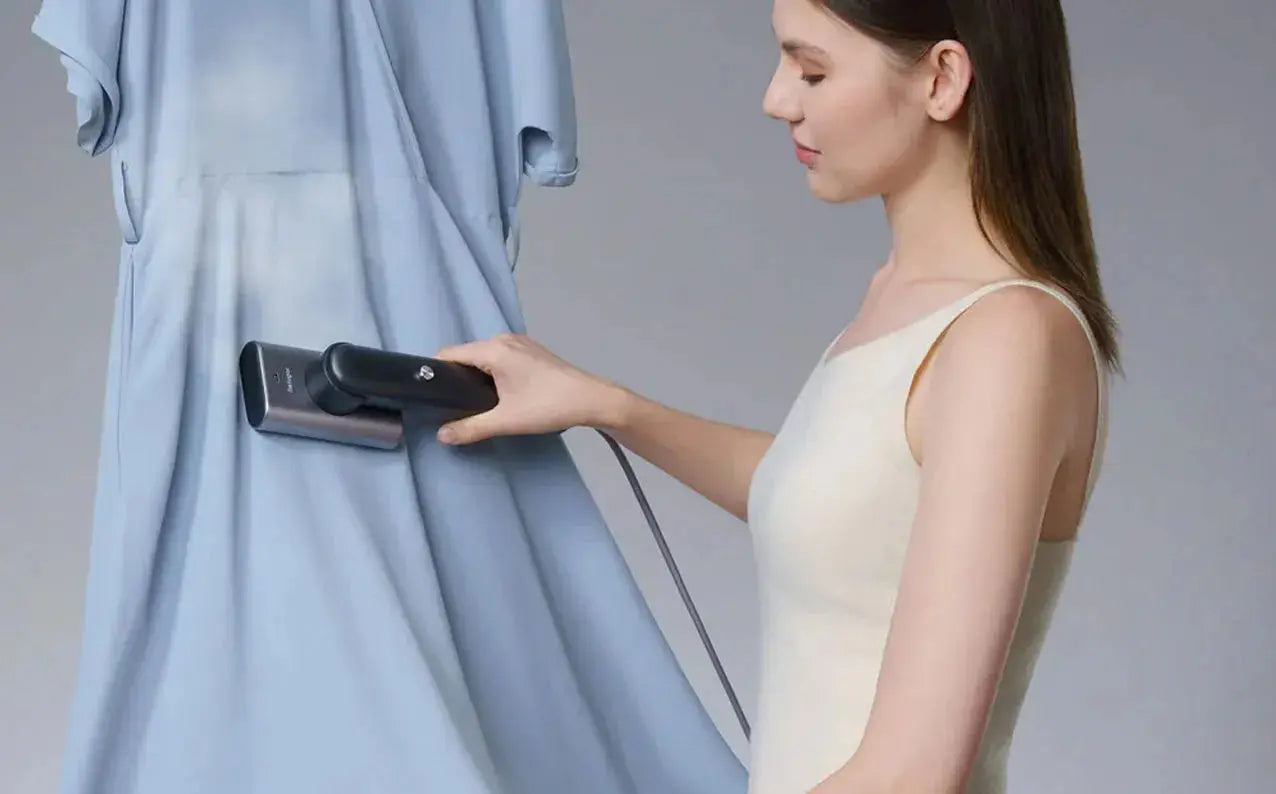 Life of a Nurse with a Hand Steamer – How a Simple Tool Keeps My Uniform Perfect Nesugar