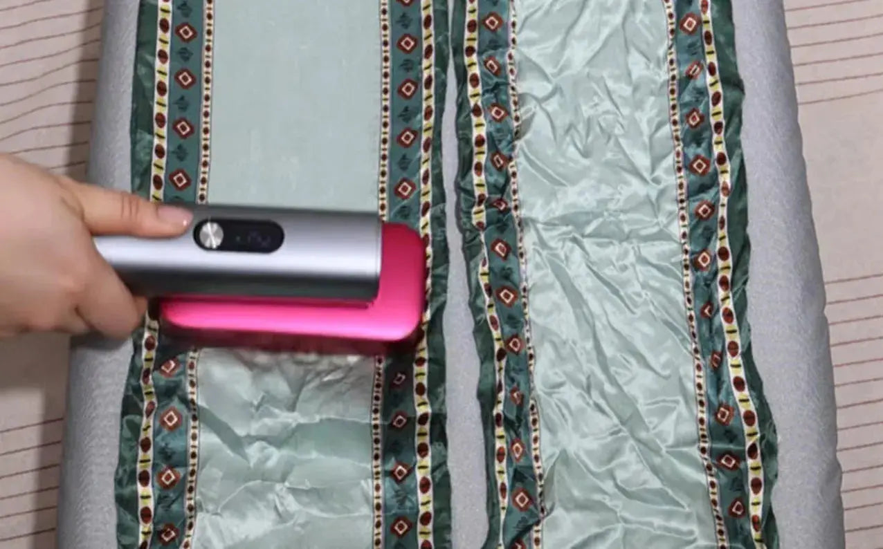 Portable Clothes Steamer