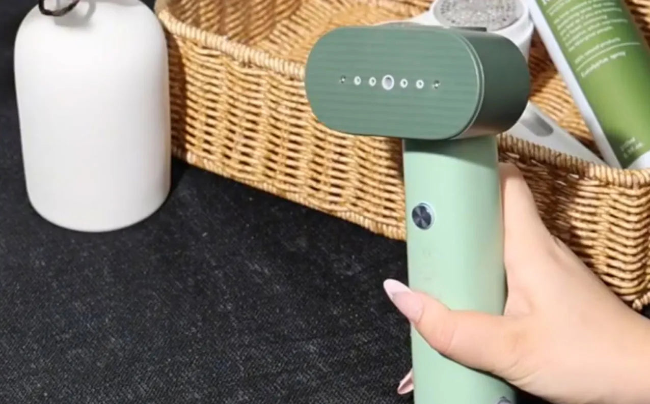 How an IT Consultant Chooses the Best Steamer for Clothes